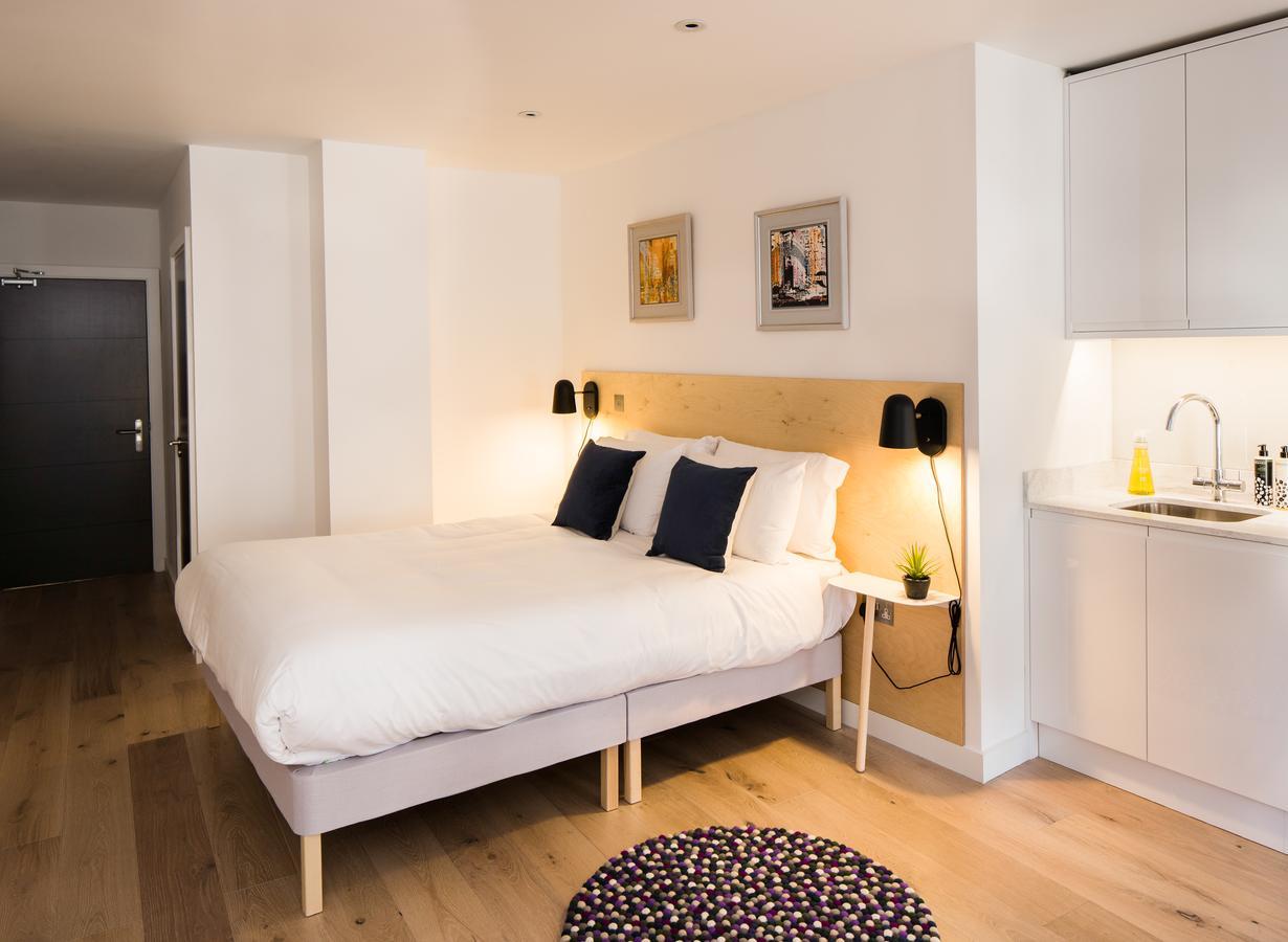 Hiding Space Westgate Apartments Bath Esterno foto