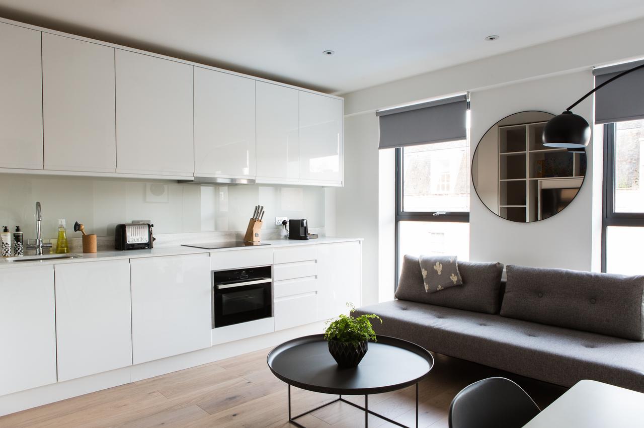 Hiding Space Westgate Apartments Bath Esterno foto
